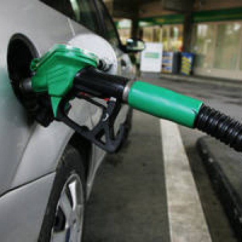 Wahania kursów walut wpływają na ceny błękitnego paliwa