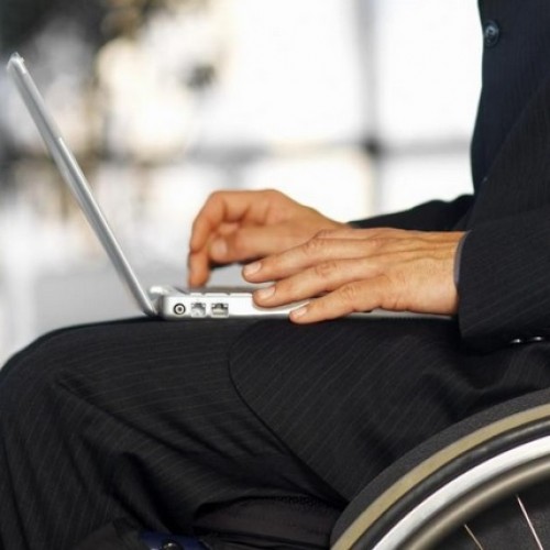 Koniec z wykluczeniem osób niepełnosprawnych podczas korzystania z usług finansowych